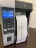 Imagen de IMPRESORA DE ETIQUETAS ZEBRA INDUSTRIAL ZT610 TERMICA Y TERMO TRANSFERENCIA 4" SERIAL USB LAN BT CORTADOR